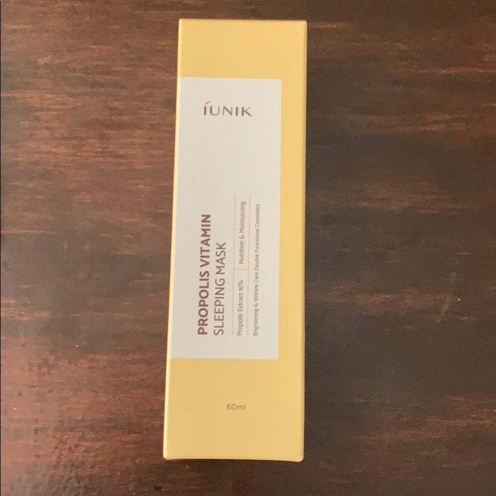 Iunik sleeping mask